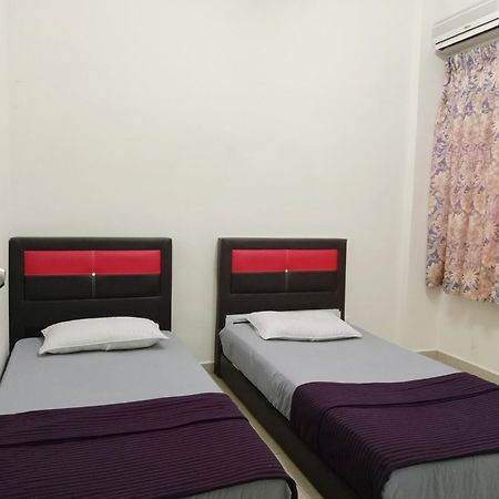 פורט דיקסון Mentari Homestay 2 Bedroom מראה חיצוני תמונה